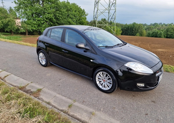 Fiat Bravo cena 18800 przebieg: 157000, rok produkcji 2007 z Braniewo małe 172